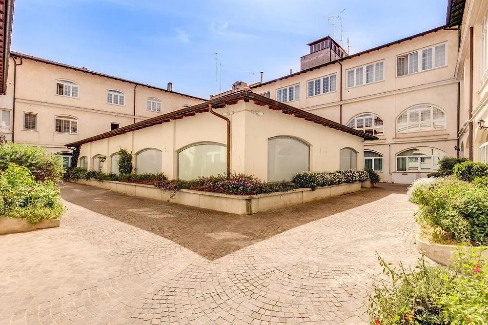 Apollo Apartments Colosseo Rome