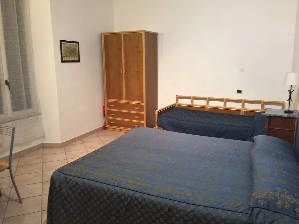 Hotel Apollo Apartments Colosseo Rzym