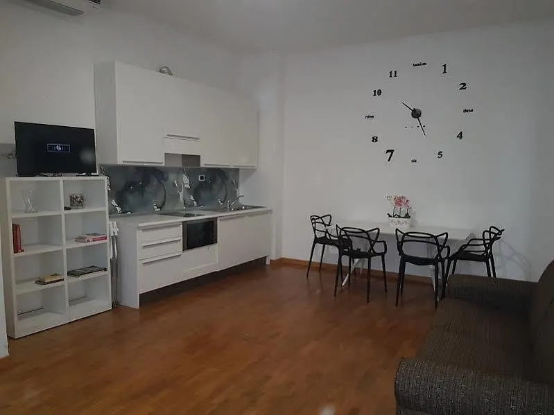 Apollo Apartments Colosseo Rzym Włochy