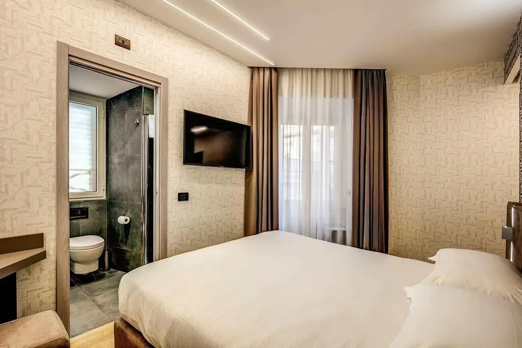 Apollo Apartments Colosseo Rome